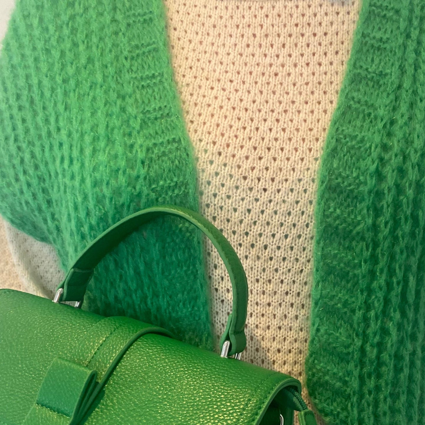 Gebreid vest groen