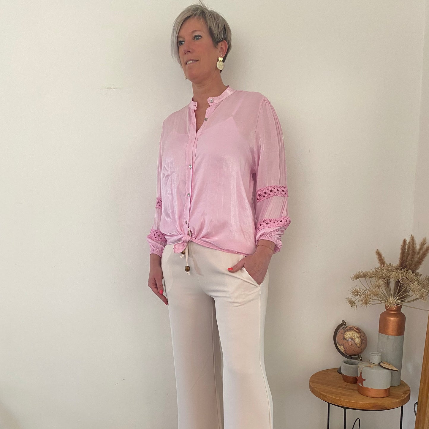Blouse roze kanten mouw