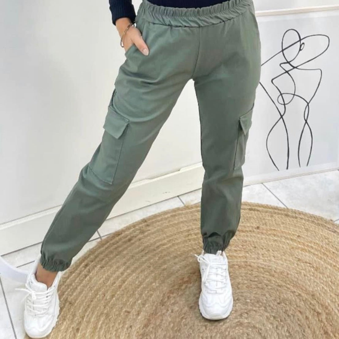 Broek khaki met zakken